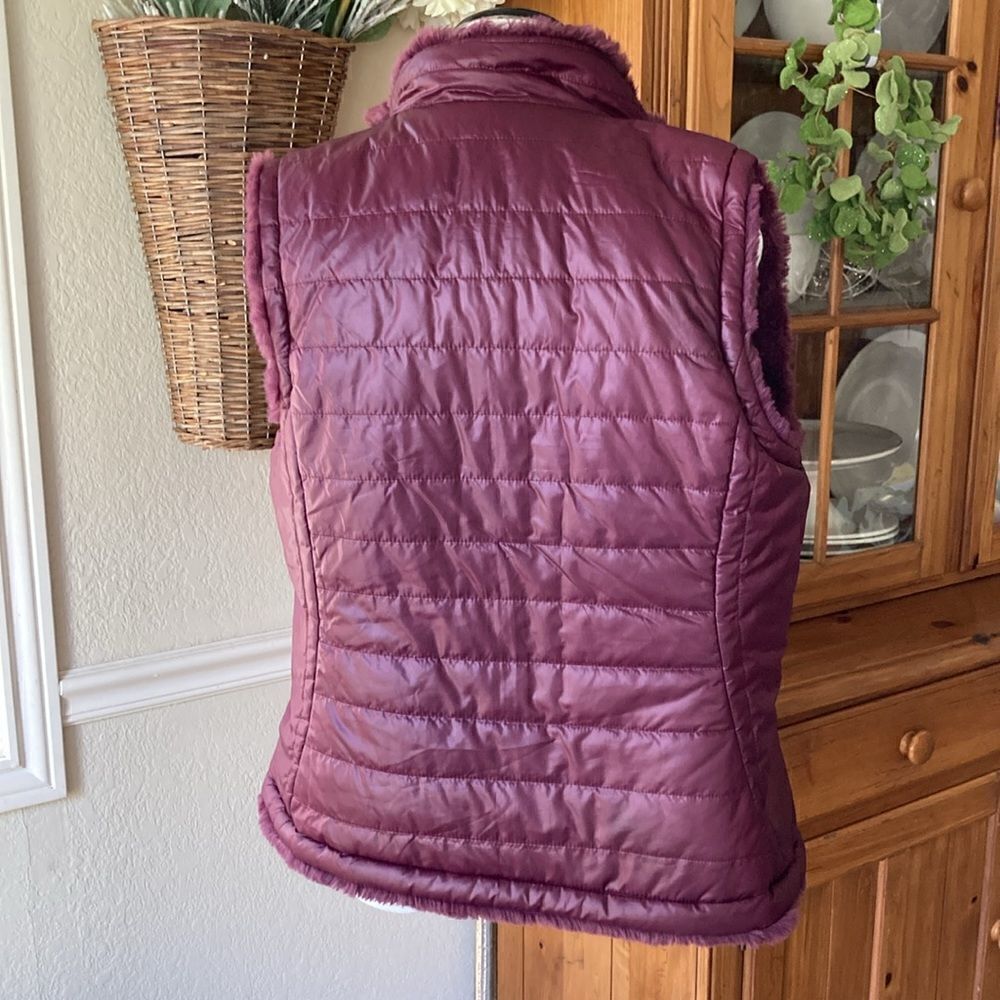 Original Nicole Miller Reversible Faux Fur Puffer Full Zip Vest Women’s M EUC - Picture 9 of 12